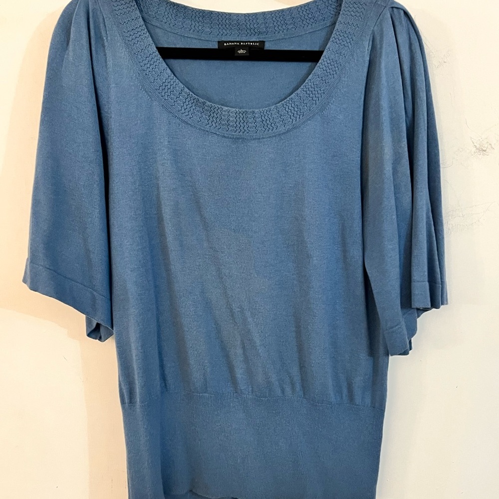 Banana Republic Relaxed Blue Short Sleeve Blouse